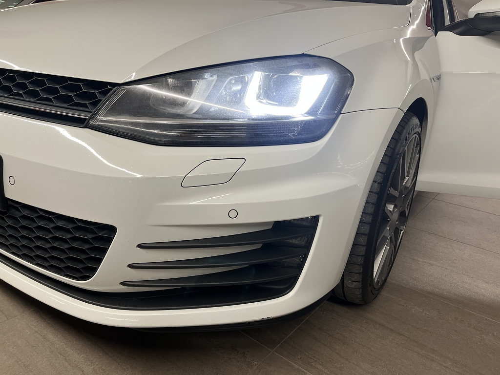 Golf VII (1)